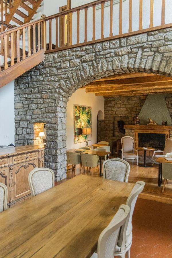 Hotel De La Restonica Корт Экстерьер фото